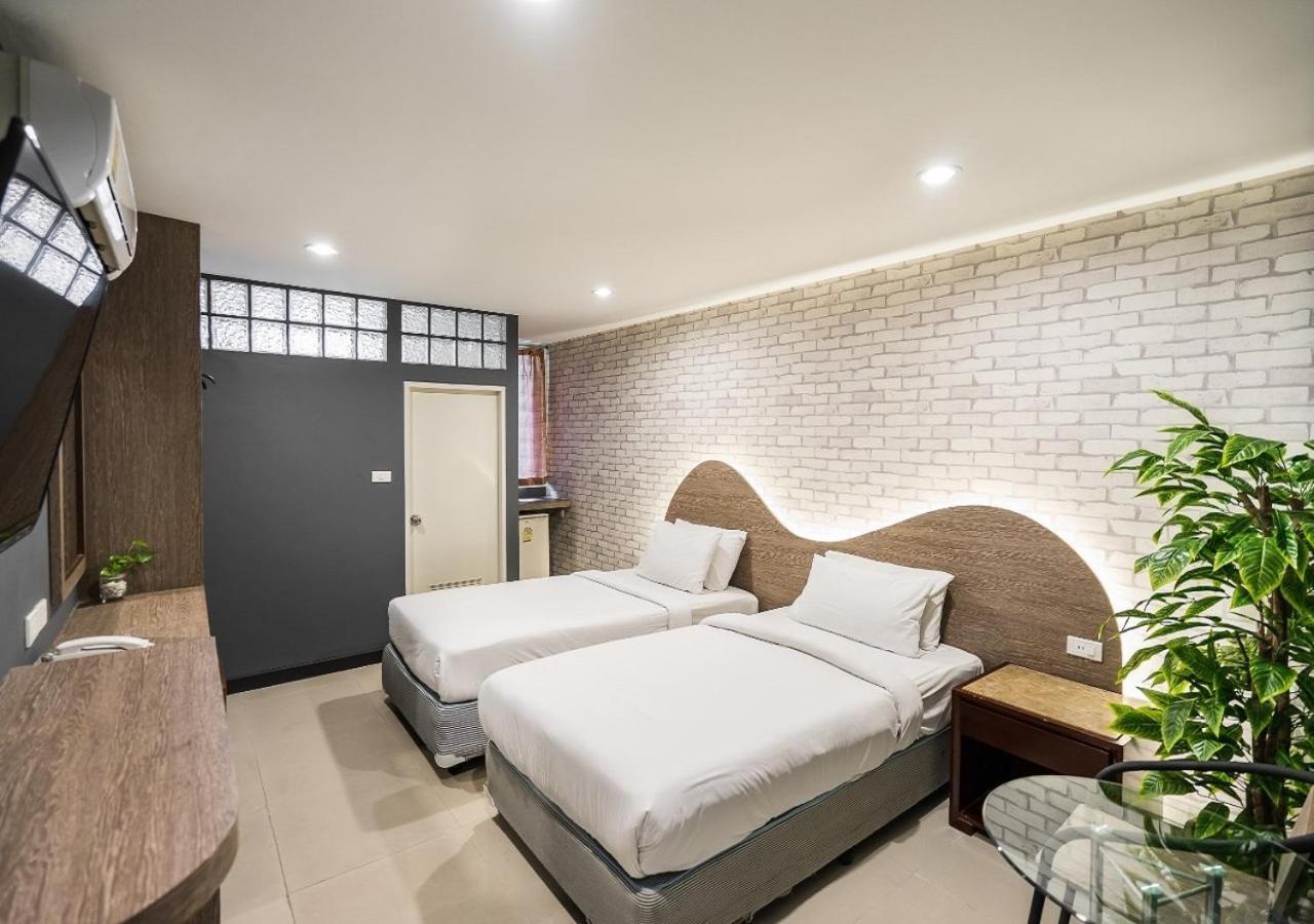 Ton Aor Place Hotel Bangkok Exterior foto
